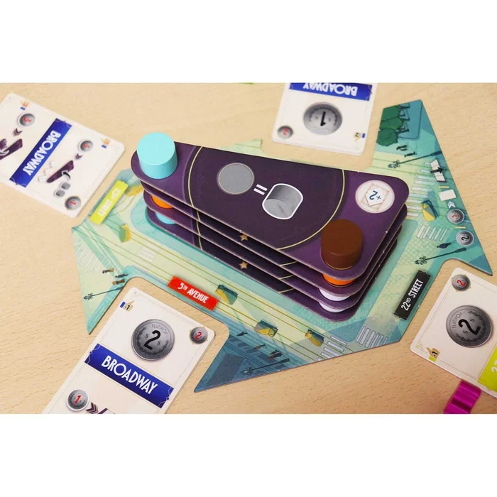 Asmodee Flatiron Juego de Mesa de Estrategia para 1-2 Jugadores Asmodee Flatiron Juego de Mesa de Estrategia para 1-2 Jugadores