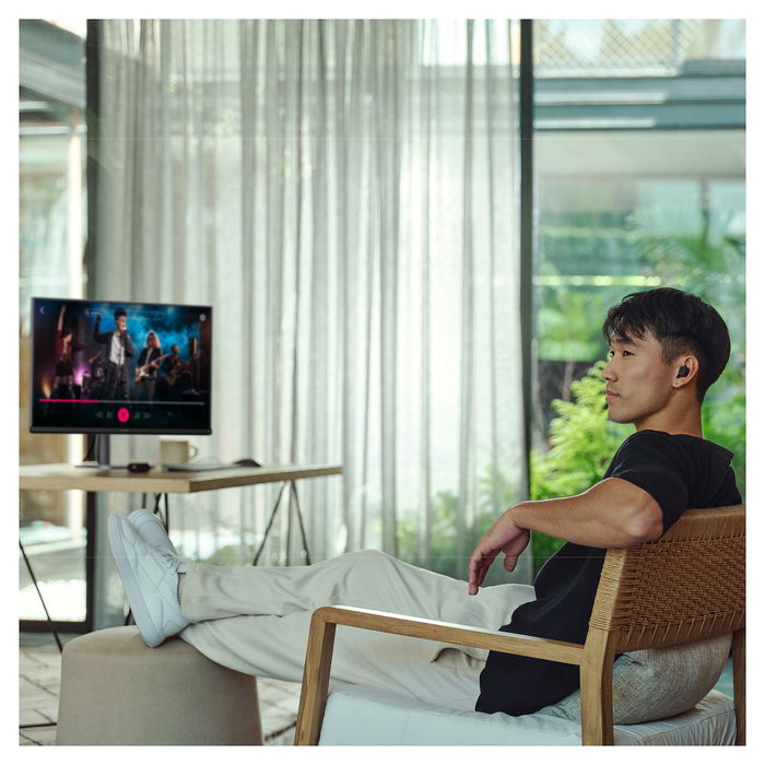 HP OmniStudio X All-in-One 32" UHD IPS Core Ultra 7 16GB/1TB SSD Win11 32-c1073ng