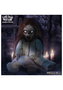 Mezco Toyz Figura Articulada Living Dead Dolls Posey de 25.5 cm con 18 Puntos de Articulación, Túnica, Placas Faciales, Manos, Rosa y Grillete
