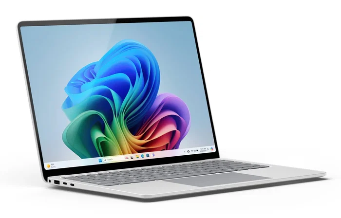 Microsoft Surface Laptop 7 Copilot+ PC Portátil Qualcomm Snapdragon X Elite 13.8", 16GB RAM, 512GB SSD, Wi-Fi 7, Windows 11 Home, Color Platino