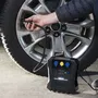 Michelin Compresor programable digital 12V 7 bar con manómetro digital y toma USB/LED
