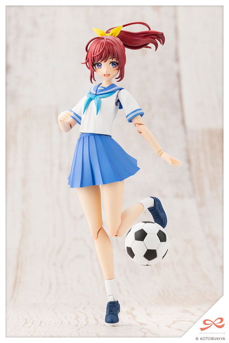 Sousai Shojo Teien Plastic Model Kit 1/10 Club Manager & Sporting Goods 15 cm