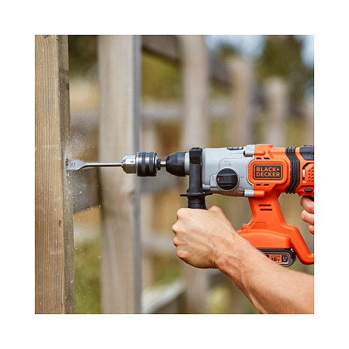 Black & Decker Taladro Percutor SDS Plus 18V 2x2.5Ah BCD900E2K - Capacidad 25mm, 1880 RPM, Incluye 2 Baterías y Maletín