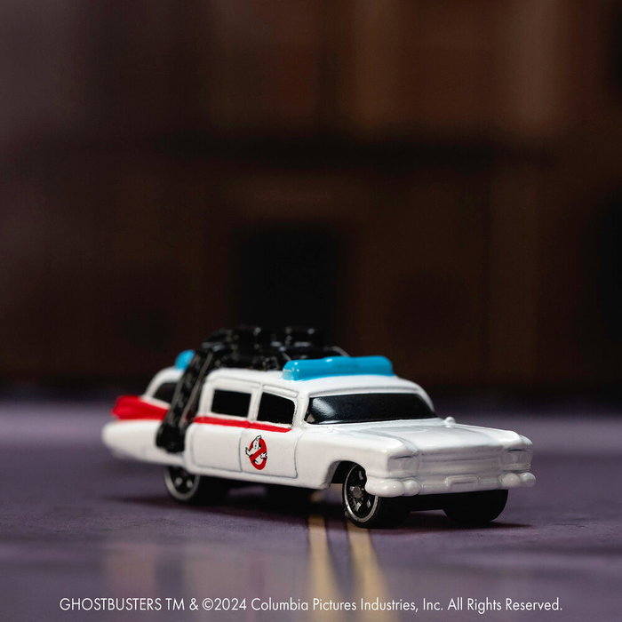 JADA TOYS Escenario Puft Cazafantasmas Edición Especial Next Level con Figura Stay-Puft y Coche ECTO-1