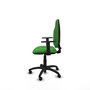 Silla de oficina Algarra con mecanismo Contacto permanente básico tapizada con Tela color Verde. Equipada con Base poliamida negra, Brazos 1D y Ruedas de parqué