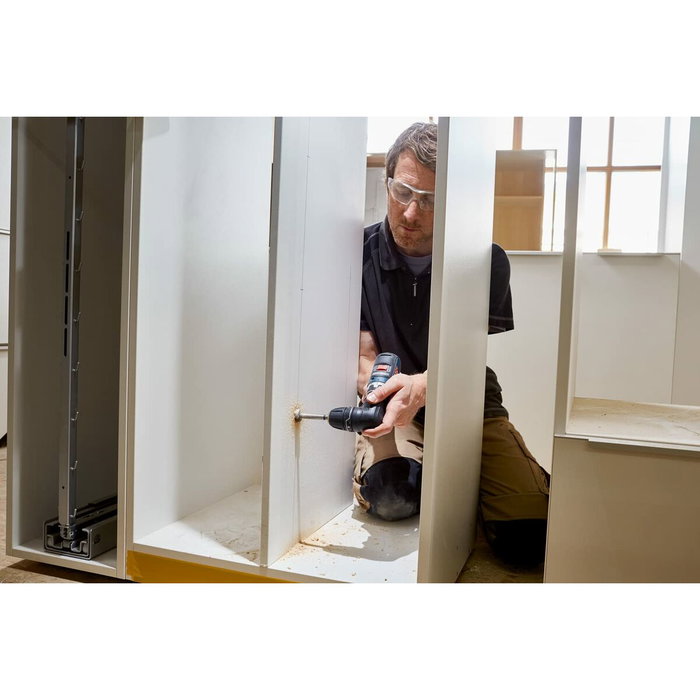 Bosch Professional GSR 12V-35 FC con 2 baterías de 3.0 Ah y cargador