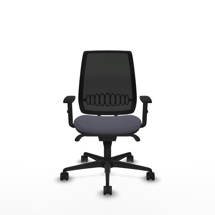 Silla de oficina Alares con mecanismo Sincro tapizada con Tela color Gris oscuro y malla color Negro. Equipada con lumbar 1D, Brazos 1D y Ruedas 65mm nailon