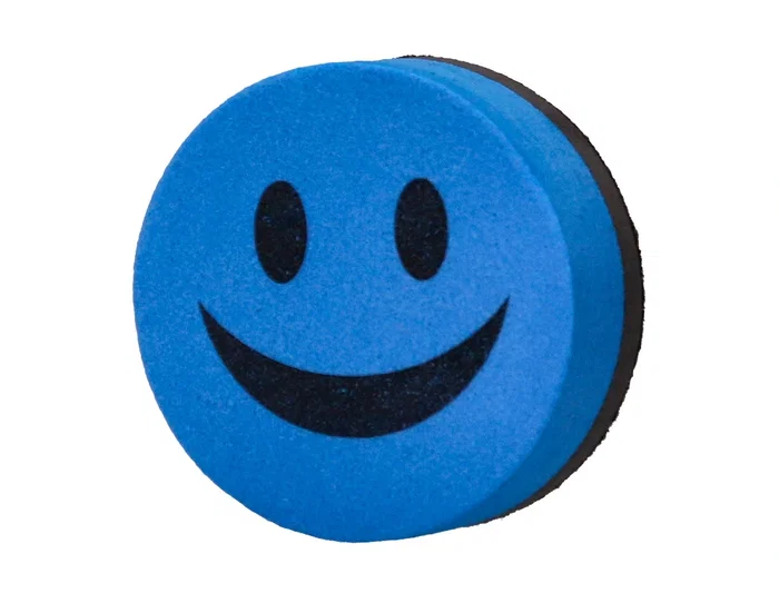 Liderpapel Borrador Magnético Pizarra Blanca Redondo 5 cm Diámetro Cara Sonriente Colores Surtidos