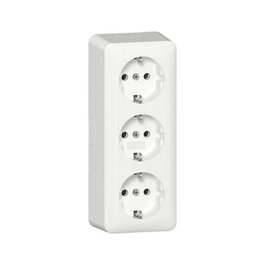GIRA 478913 toma de corriente Schuko blanca