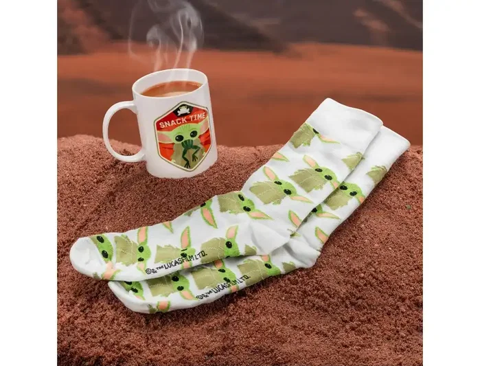 Wondee Set Mandalorian calcetines y taza Baby Yoda The Mandalorian Wondee Set Mandalorian calcetines y taza Baby Yoda The Mandalorian