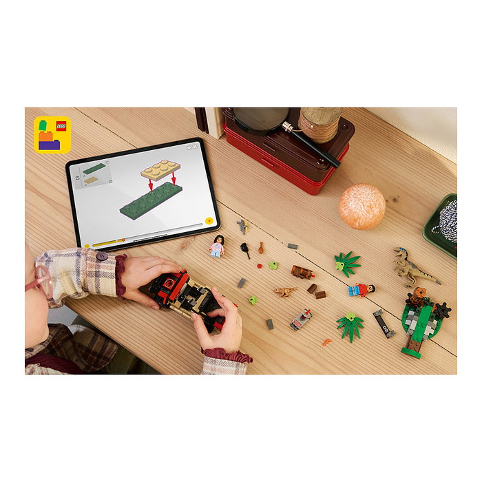 LEGO Jurassic World 76972 Huida en Todoterreno y Raptor al Acecho LEGO Jurassic World 76972 Huida en Todoterreno y Raptor al Acecho
