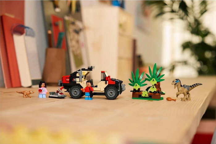 LEGO Jurassic World Huida en Todoterreno y Raptor 76972 LEGO Jurassic World Huida en Todoterreno y Raptor 76972