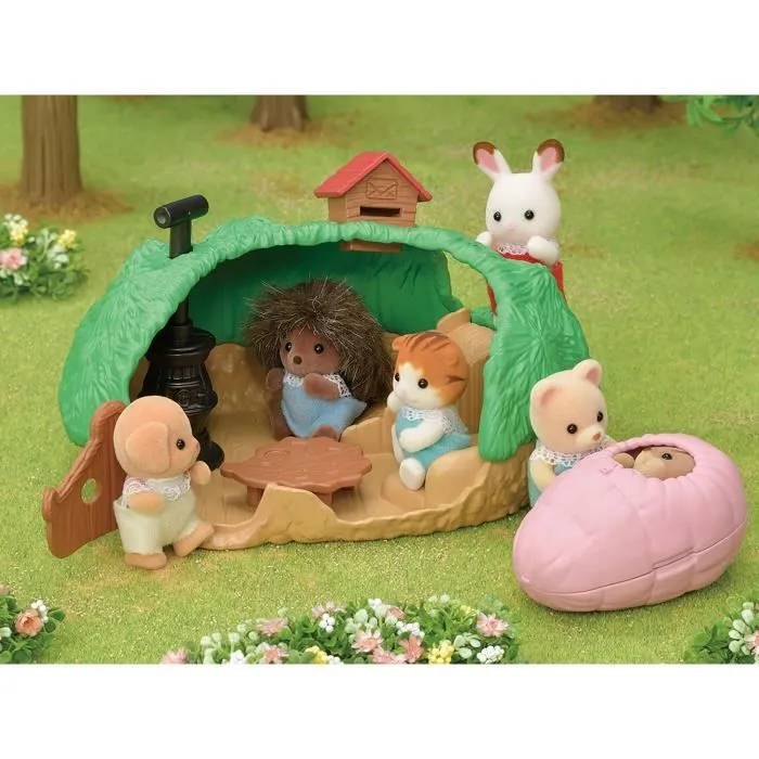 Sylvanian Families 5453 El Escondite del Bebé Hada. Juego para Niños. Sylvanian Families 5453 El Escondite del Bebé Hada. Juego para Niños.