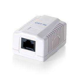 Equip Roseta Superficie Categoria 5E Hembra, Contactos Chapados en Oro, Cumple ANSI/TIA/EIA 568, Blanco