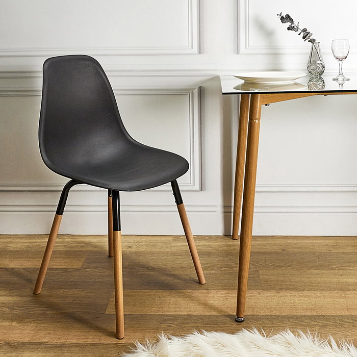 Home Deco Factory Silla Phenix Negra Essentiel Polipropileno y Haya
