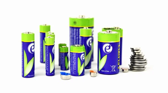 Energenie Pack de 2 Pilas Botón CR2025 de Litio 3V Energenie Pack de 2 Pilas Botón CR2025 de Litio 3V