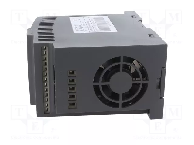 F&F FA-3HS-022 Inversor Trifásico de 2,2kW 3x400VAC F&F FA-3HS-022 Inversor Trifásico de 2,2kW 3x400VAC
