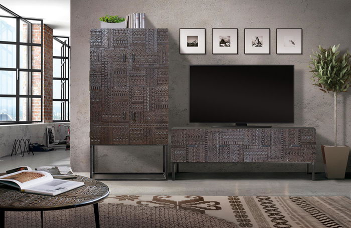 Giner y Colomer Vitrina Madera de Mango y Patas de Metal Nogal Oscuro 176x90x40 cm Giner y Colomer Vitrina Madera de Mango y Patas de Metal Nogal Oscuro 176x90x40 cm