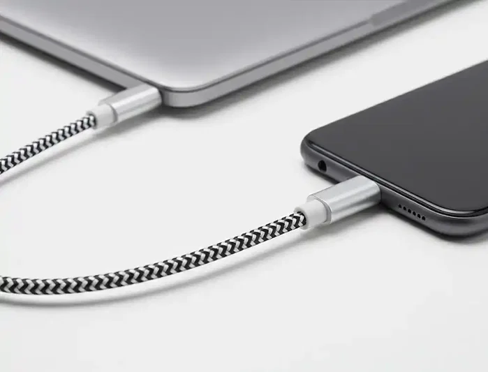 Q-connect Cable USB-C a USB-C de nailon, 1 m, Blanco