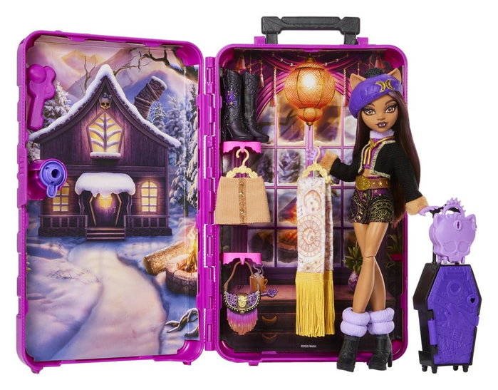 Mattel Monster High Skulltimate Secrets Clawdeen Wolf Destination: Cabin Slay-cation