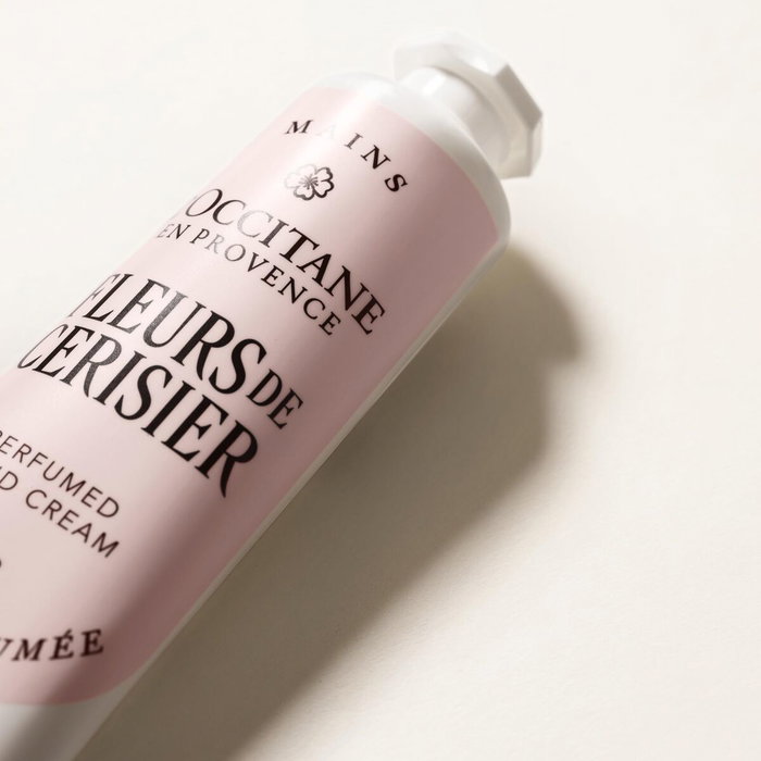 L'Occitane En Provence Fleurs de Cerisier Crema de Manos 30 ml L'Occitane En Provence Fleurs de Cerisier Crema de Manos 30 ml