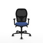 Silla de oficina Jorquera con mecanismo Sincro tapizada con Tela color Azul marino y malla color Negro. Equipada con lumbar 1D, Brazos 1D y Ruedas 65mm nailon