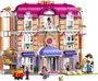 LEGO Friends 42704 Grand Hotel w mieście Heartlake