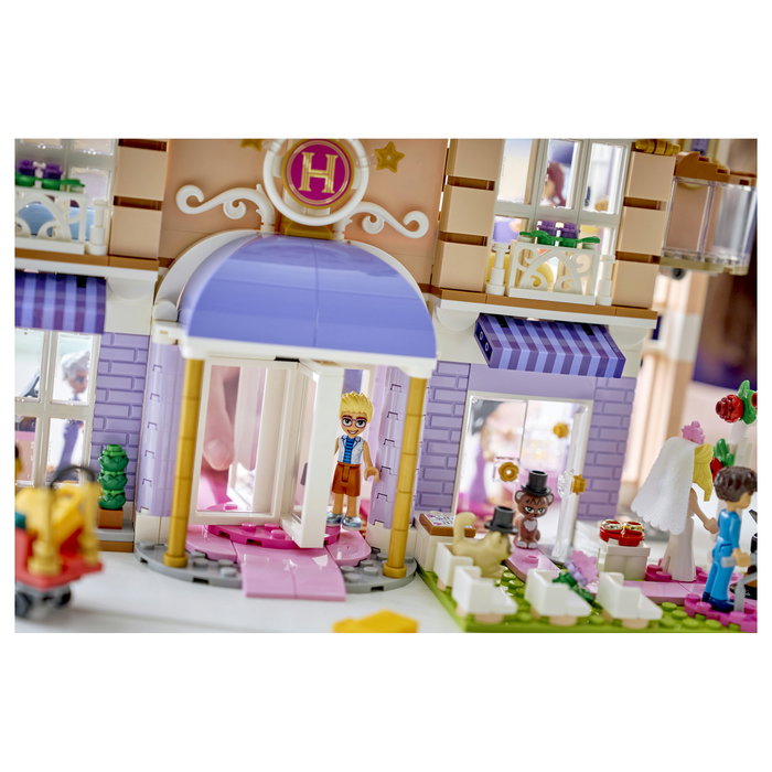 LEGO Friends Gran Hotel de Heartlake City 42704