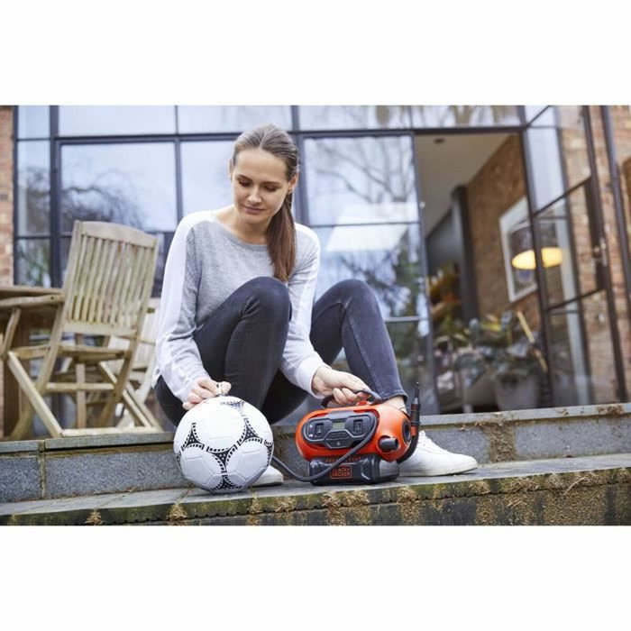 Black + Decker BDCINF18N-QS Inflador-Compresor de 160 PSI Black + Decker BDCINF18N-QS Inflador-Compresor de 160 PSI