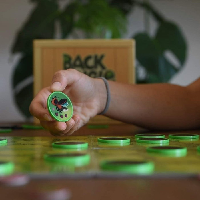 Tembo Games Juego de Mesa Back To The Jungle, Educativo y Estratégico con Mecánicas de Memoria, para 2-4 Jugadores a Partir de 6 Años (PEGI 6)