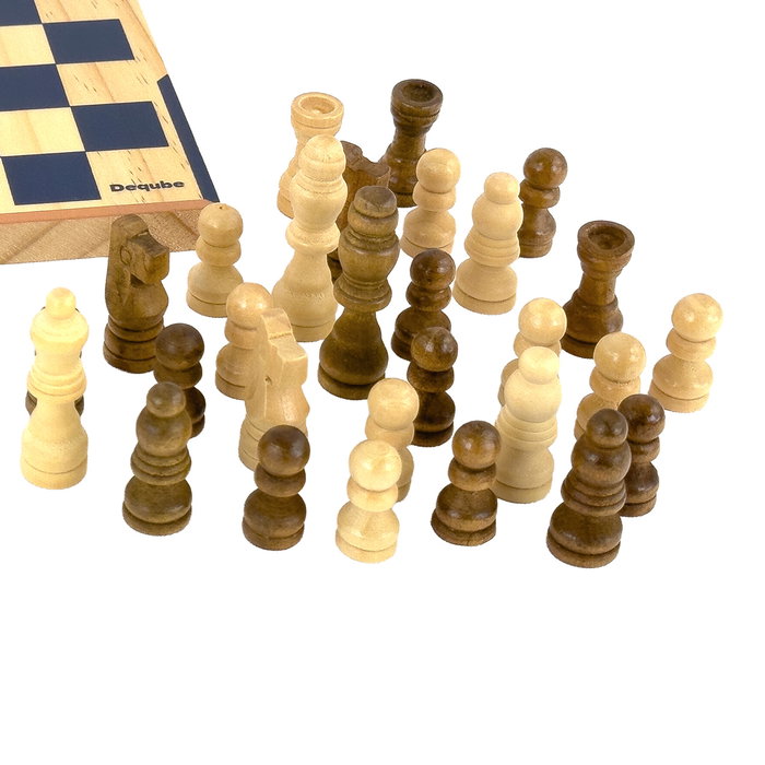 Deqube Set de Ajedrez y Damas de Viaje en Caja Metálica con Piezas de Madera FSC, Portátil - D00326 (Español, Inglés, Portugués)