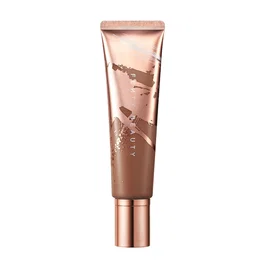 Fenty Beauty Body Sauce Luminoso Hidratante con Color 95 ml