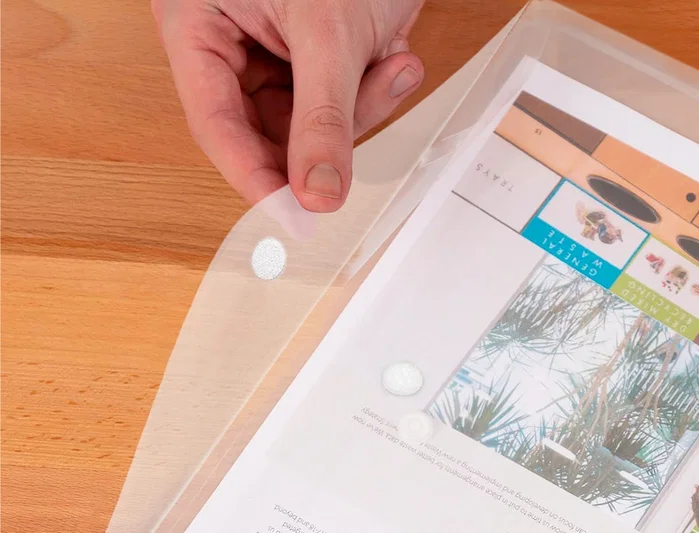 Liderpapel Carpeta dossier A4 transparente con cierre de velcro