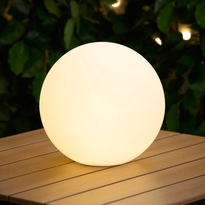 Outfit Lámpara Solar Esférica de Exterior, Diámetro 18 cm, Panel Policristalino, LED Blanco Cálido y RGB, Batería Recargable