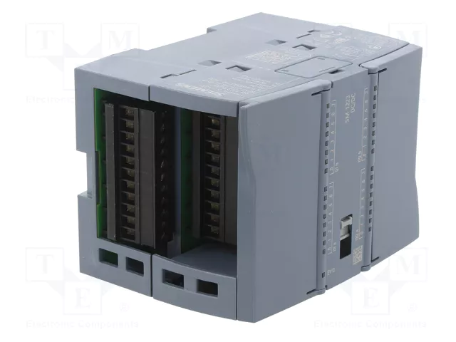 SIEMENS Módulo de expansión S7-1200 con 16 salidas y 16 entradas