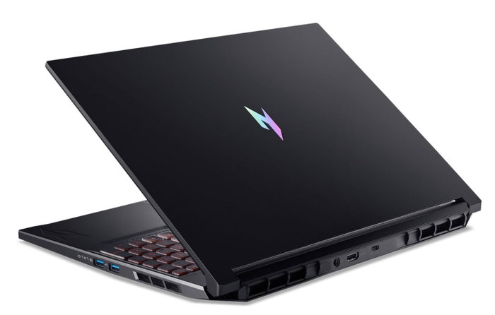 Acer Nitro V 16 AI con Ryzen 5 240, 16GB, 512GB SSD y RTX 3050