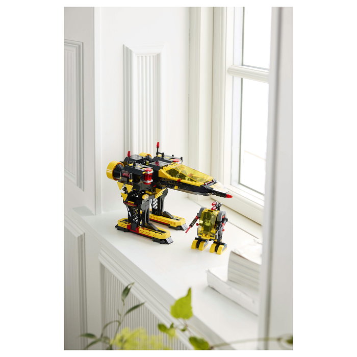 LEGO Icons 10355 Blacktron Renegade - Juego de Construcción de 1151 Piezas, 18+ Años, Modelo Coleccionable