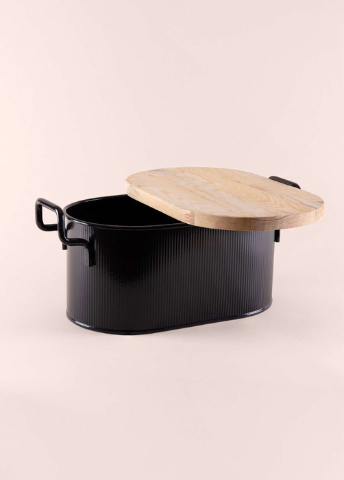 Hermia STP0002 Panera Galvanizada Negra 39 x 22 x 16 cm Hermia STP0002 Panera Galvanizada Negra 39 x 22 x 16 cm