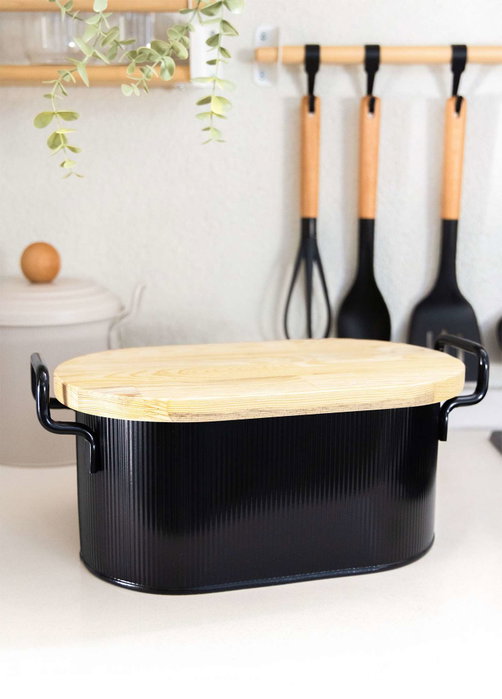 Hermia STP0002 Panera Galvanizada Negra 39 x 22 x 16 cm Hermia STP0002 Panera Galvanizada Negra 39 x 22 x 16 cm