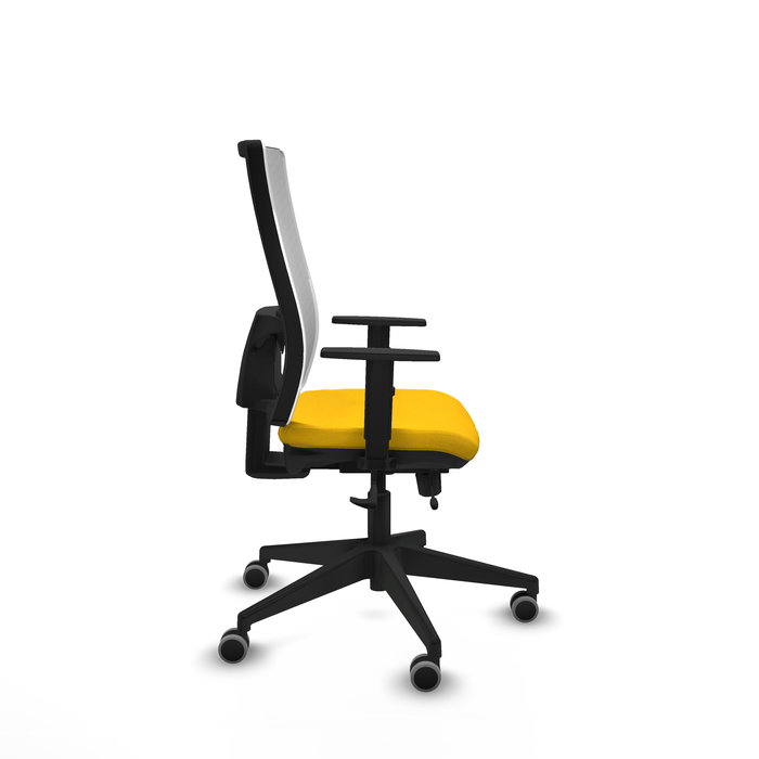 Silla de oficina Horna con mecanismo Sincro/Traslack tapizada con Tela color Amarillo y malla color Blanco. Equipada con lumbar 1D, Brazos 1D y Ruedas 65 mm parqué