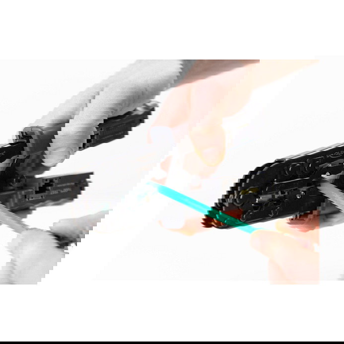 DeLOCK Crimpzange, Herramienta de Prensa para Conectores RJ45 RJ12 RJ11 RJ10 con Abisolierer y Tester de Red, 8P 6P 4P, Combinada, Negro y Verde