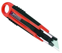 Cuter Retractil Ergo 18 Mm Con Guia Metalica (Set de 12)