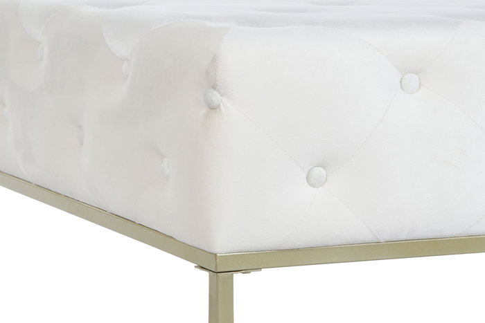 DKD Home Decor Descalzadora de Poliéster y Metal con Capitone Blanco y Dorado DKD Home Decor Descalzadora de Poliéster y Metal con Capitone Blanco y Dorado