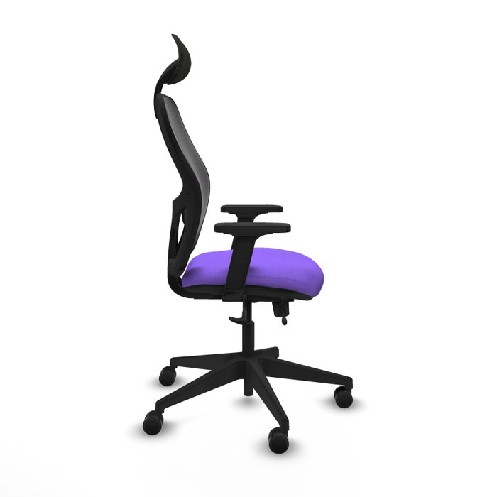 Silla de oficina Alocén con mecanismo Sincro/Traslack tapizada con Tela color Lila y malla color Negro. Equipada con lumbar 1D, Brazos 2D, Cabecero Fijo y Ruedas 65mm nailon