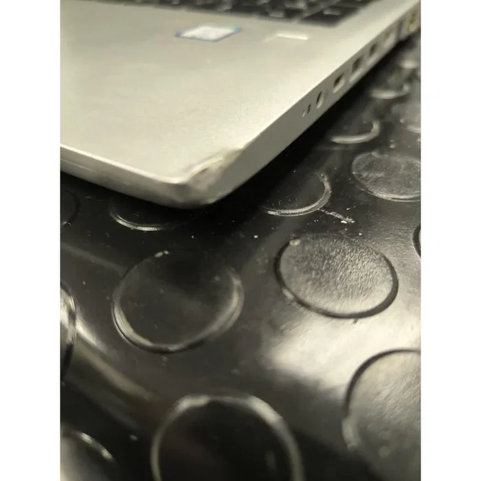 HP EliteBook 840 G5 Reacondicionado (i5-8350U, 8GB RAM, 256GB SSD, 14 pulg) HP EliteBook 840 G5 Reacondicionado (i5-8350U, 8GB RAM, 256GB SSD, 14 pulg)