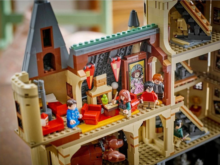 LEGO Harry Potter 76454 Castillo de Hogwarts: La Torre Principal LEGO Harry Potter 76454 Castillo de Hogwarts: La Torre Principal