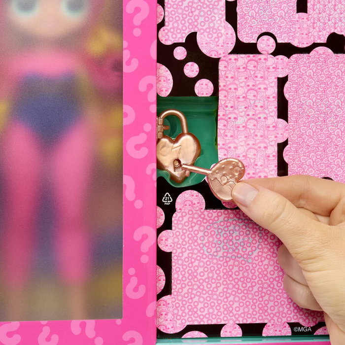 L.O.L. Surprise! OMG Eye Spy Superheroina