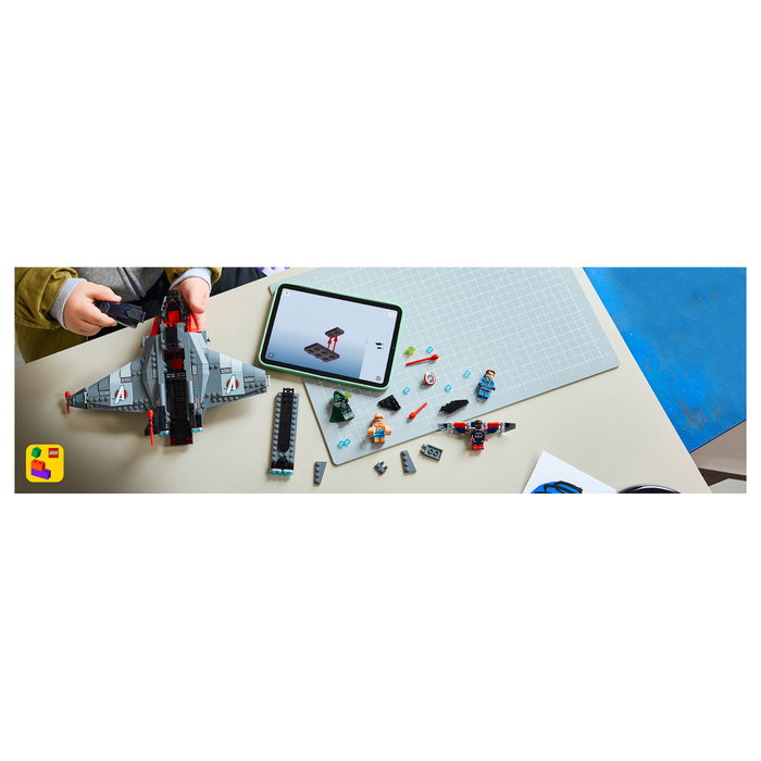 LEGO Marvel Avengers: Doomsday Quinjet 76347