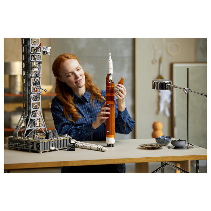 LEGO Icons 10341 NASA Artemis Sistema de Lanzamiento Espacial Juego de Construcción 3601 Piezas para Adultos
