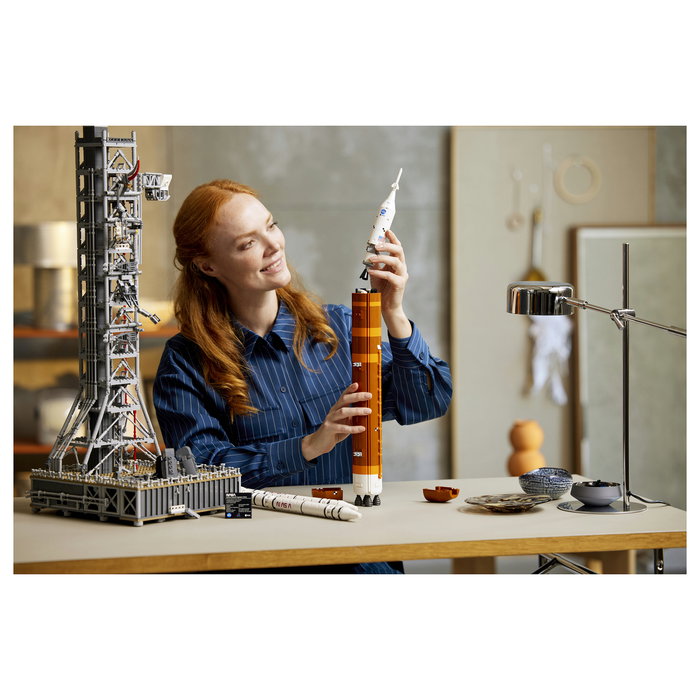 LEGO Icons 10341 NASA Artemis Sistema de Lanzamiento Espacial Juego de Construcción 3601 Piezas para Adultos